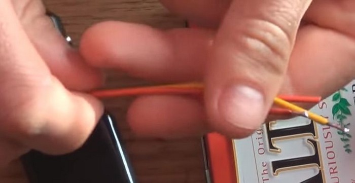 Как сделать внешний аккумулятор для смартфона за копейки 