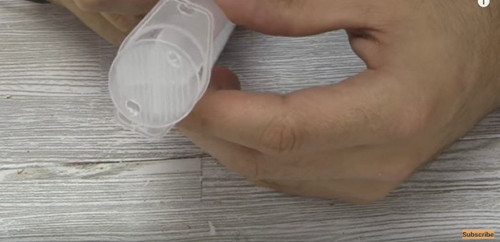 Как сделать контейнер для зубной  пасты с автоматической подачей