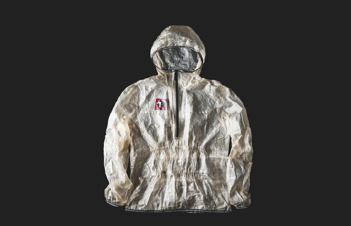 Emergency Jacket от BlackYak – самая лёгкая туристическая куртка из сверхпрочного материала 