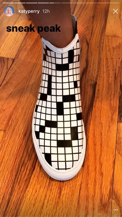 Коллекция обуви сумасшедшего дизайна от певицы Кэти Перри