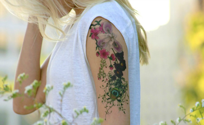  Временные татуировки Momentary Ink позволят «разносить» желаемую тату