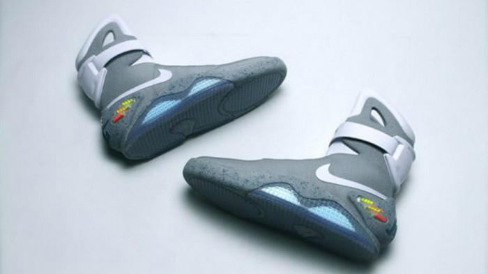 Кроссовки с автоматической шнуровкой  Nike MAG должны быть выпущены уже в 2015-ом