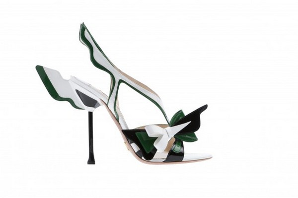 Весенняя коллекция туфель с настроением от Prada