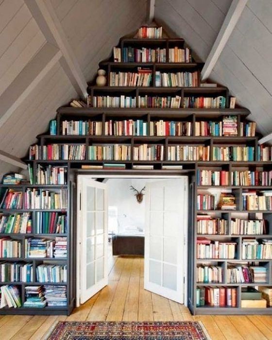 Чердак – дом для книг.