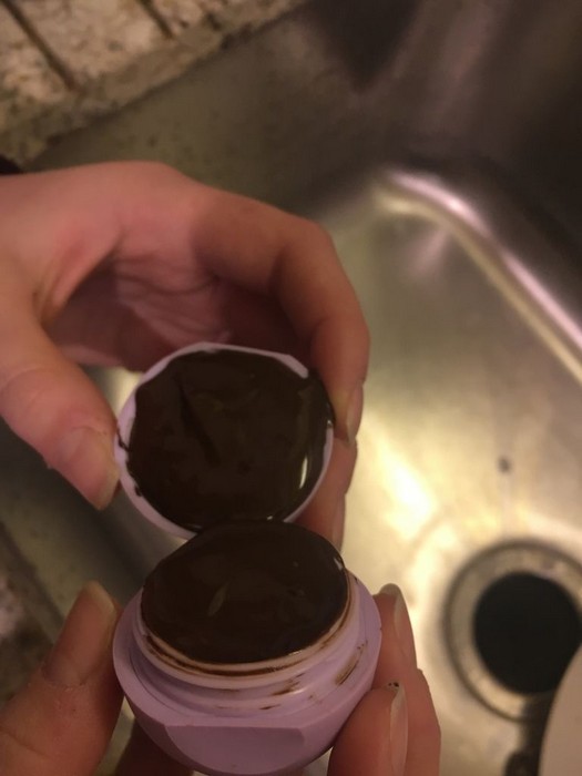 Как сделать шоколадный бальзам для губ, который действительно можно есть