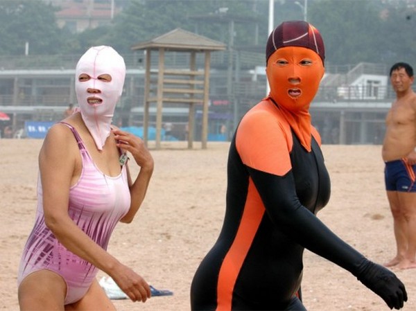 Лучшее средство для защиты лица от УФ по версии китайцев – маска Face-Kini