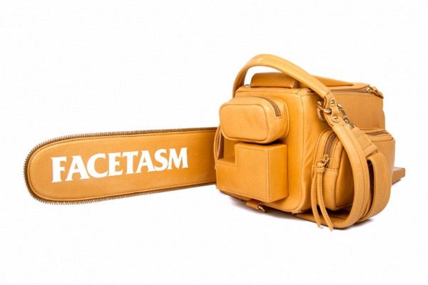 «Кровожадные» сумки от FACETASM