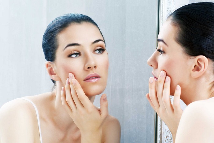 8 вредных привычек, которые забивают поры и портят вашу кожу