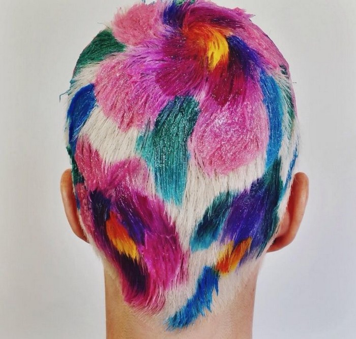 Rainbow Hair Carving или «лоскутное одеяло» - новая модная стрижка, на которую решится не каждая