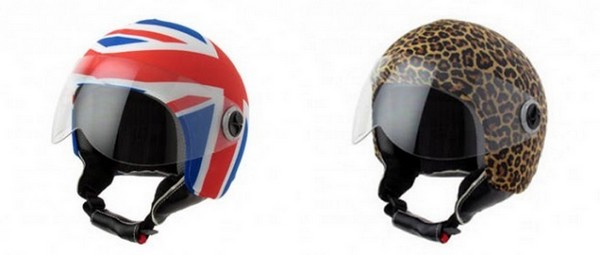 Защитные шлемы для прекрасных гонщиц HelmetDress