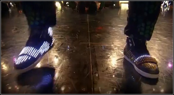 LED-кроссовки для танцев в фильме "Шаг Вперёд 3D"
