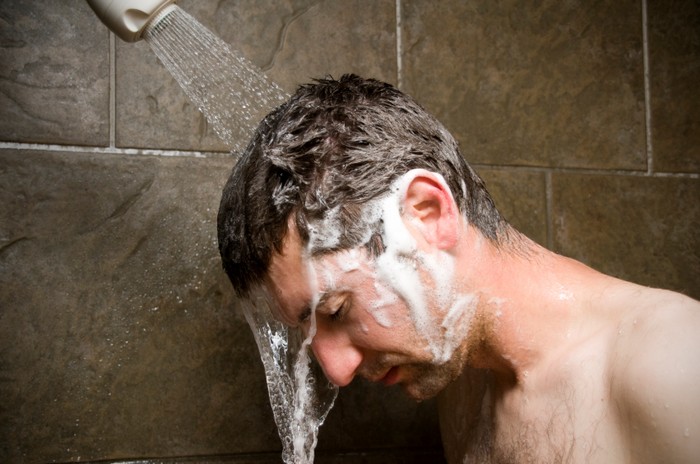 Мыть голову каждый день – не самое лучшее решение 