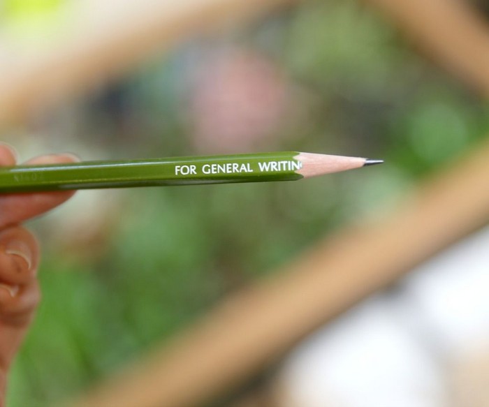 11 способов использовать карандаш не по назначению