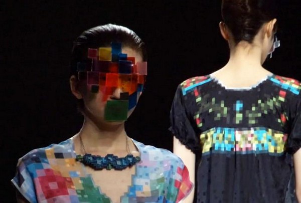 Одежду и мебель в стиле пиксел-арт представляет японский бренд  Anrealage