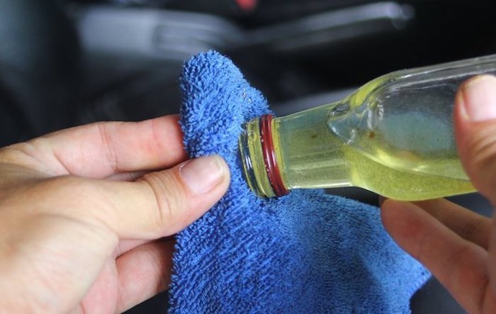 Оливковое масло спасёт кожу и резину.