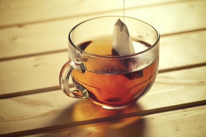 18 прекрасных способов заново использовать чайные пакетики