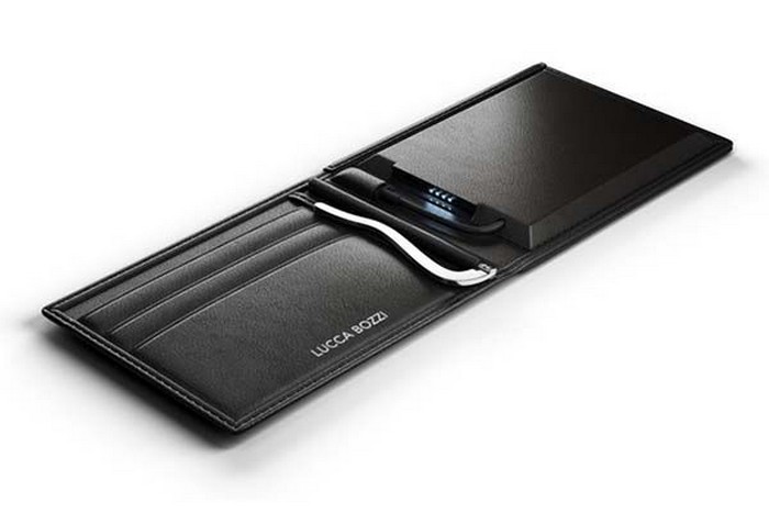 Solar Wallet от Lucca Bozzi – стильный кошелёк, который умеет заряжать смартфон