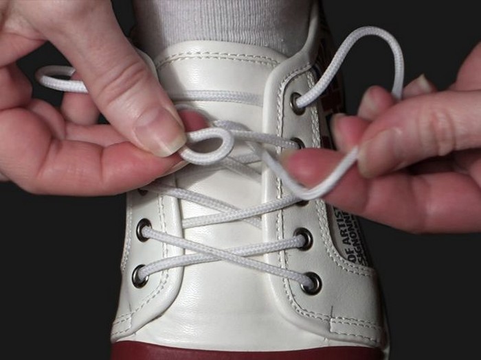 Как завязать шнурки красиво и надёжно