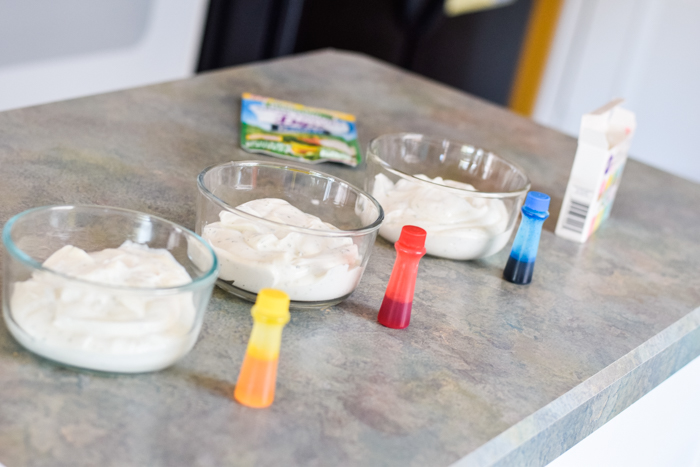 Как приготовить «единорожий йогурт» и приучить детей кушать овощи
