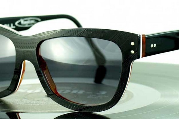   Стильные очки Vinylize из старых виниловых пластинок 