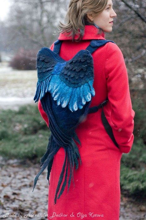 «Ангельские» рюкзаки с крыльями от белорусского дизайнера