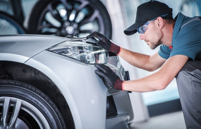 Электрика автомобиля выходит из строя постепенно, подавая ряд сигналов. Фото: rolf.ru Электрика автомобиля выходит из строя постепенно, подавая ряд сигналов. Фото: rolf.ru