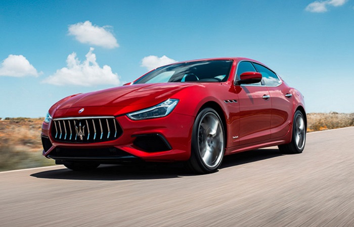 Какие из моделей Мазерати самые красивые? Фото: maserati-avilon.ru