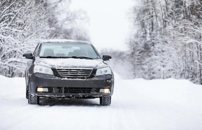 Есть вещи, которые не рекомендуется оставлять в холодной машине. Фото: vladnews.ru Есть вещи, которые не рекомендуется оставлять в холодной машине. Фото: vladnews.ru