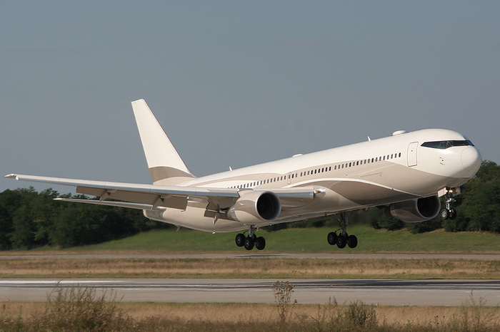 Изначальная стоимость Boeing 787 Dreamliner составляла 153 млн долларов Изначальная стоимость Boeing 787 Dreamliner составляла 153 млн долларов