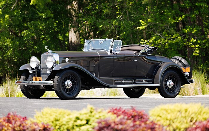  Cadillac V-16 Series 452   