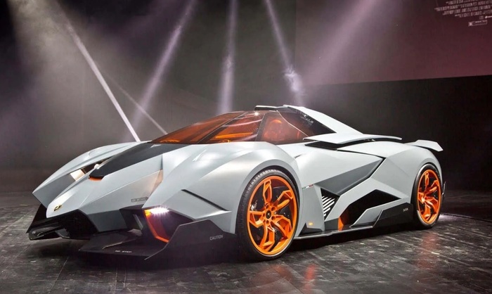 Lamborghini Egoista приобрел покупатель из Швейцарии за 117 млн долларов Lamborghini Egoista приобрел покупатель из Швейцарии за 117 млн долларов