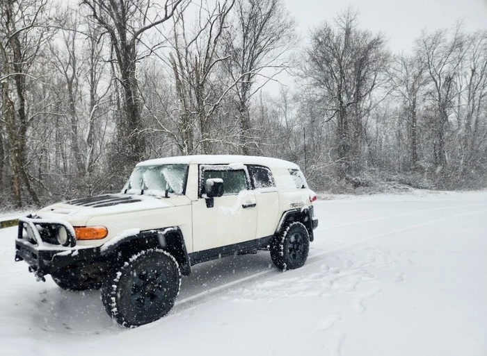 Поездка на автомобиле на зимнюю ловлю