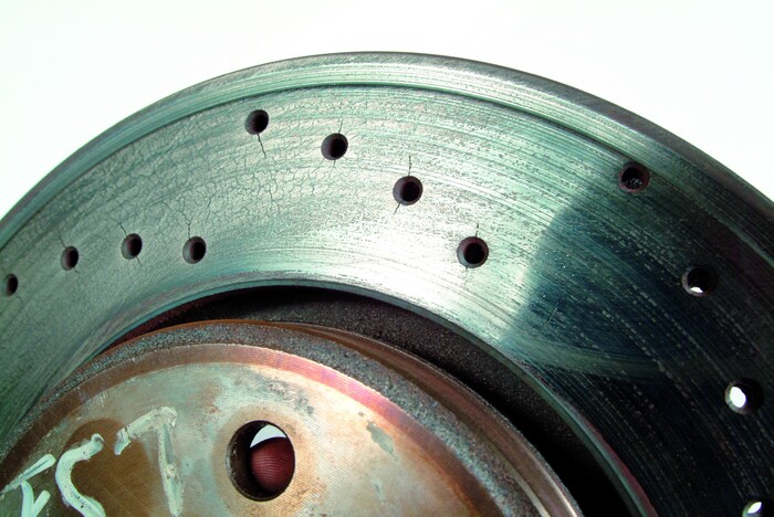 Тормозной диск может поменять цвет