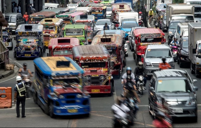 В Маниле водители могут ездить лишь по некоторым дням недели/ Фото: npr.org