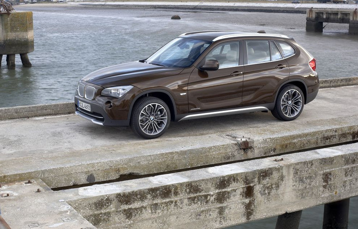 Почти треть владельцев BMW X1 критикуют качество подвески/ Фото: 4x4.media