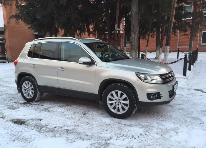 Volkswagen Tiguan снабжен комфортной подвеской и хорошо работающим полным приводом
