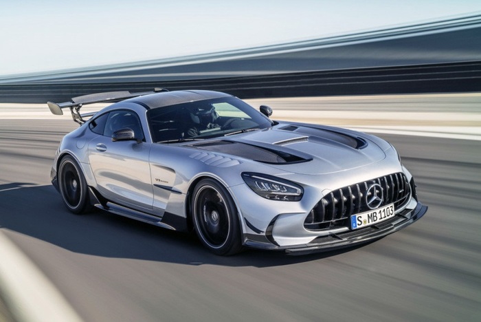 Mercedes-AMG GT Black Series может разогнаться на 325 км в час/ Фото: autoreview.ru