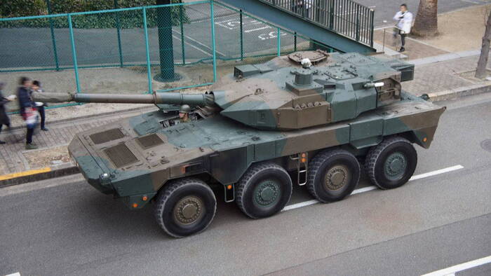 Колесный танк из Японии Type 16/ Фото: invoen.ru
