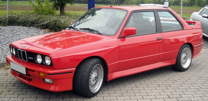 BMW M3 E30, выносливый и устойчивый/ Фото: wikimedia.org