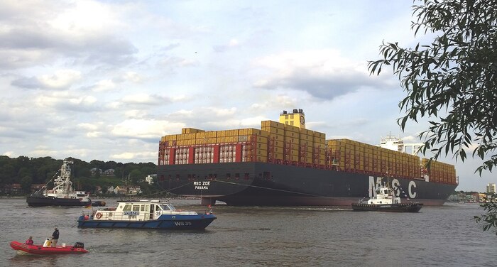 MSC Zoe назван в честь дочери владельца судна