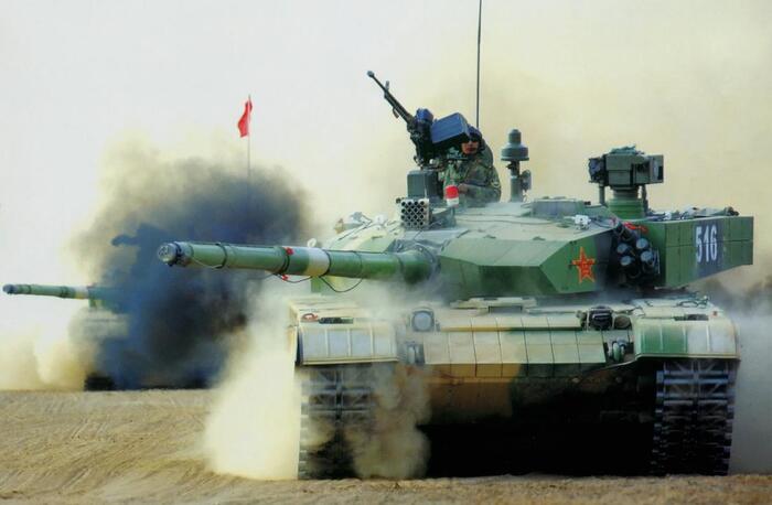 Главным орудием танка является гладкоствольная пушка 125-мм калибра/ Фото: war-book.ru