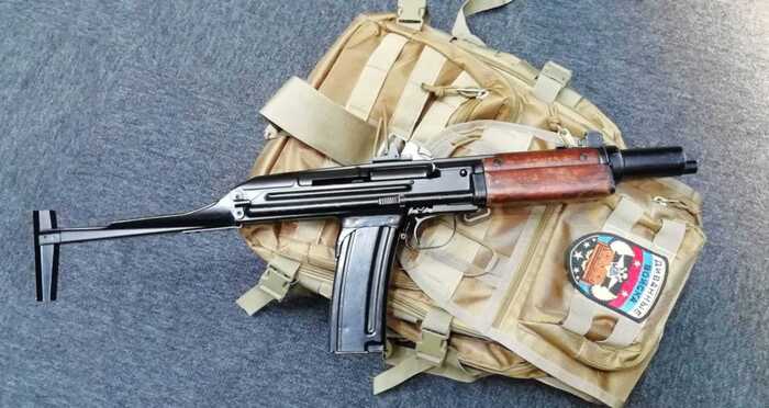 Малогабаритный пистолет-пулемет АО46/ Фото: guns.ru