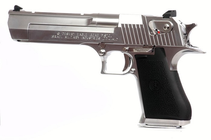 Пистолет Desert Eagle создан специалистами из США и Израиля/ Фото: wikipedia.org