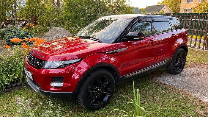 Многие пользователи дизельного Range Rover Evoque жаловались на масляную течь/ Фото: drive2.ru