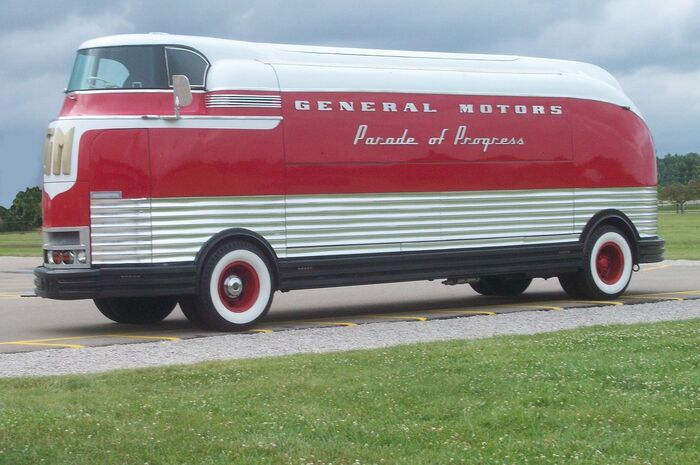 GM Futurliner был создан для «Парада прогресса» компании Дженерал Моторс/ Фото: wikimedia.org