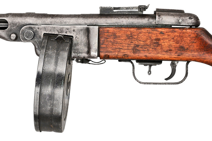 Магазин приносил солдатам много проблем