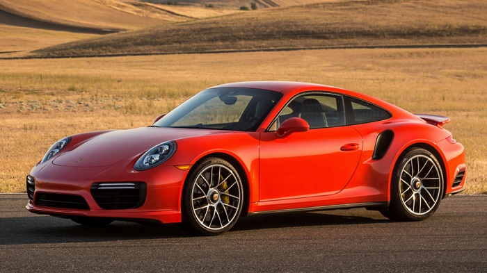Porsche 911, в производстве которого используется оцинкованная сталь/ Фото: carexpert.ru