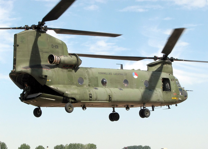 Boeing CH-47 Chinook является одним из тяжелейших вертолетов на Западе/ Фото: wikimedia.org