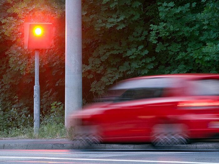Зафиксированная езда на красный свет светофора обойдется водителю в 5 тыс. рублей штрафа/ Фото: avtovzglyad.ru