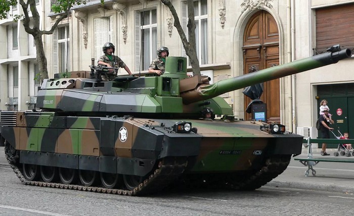 AMX-56 Leclerc впервые сошел с конвейера в 1990 году/ Фото: militaryarms.ru